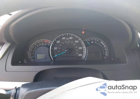 2014 Toyota Camry Le z USA, uszkodzony, nr VIN 4T1BF1FK5EU732934